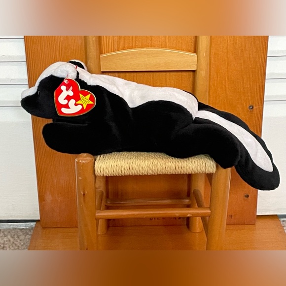 Ty Beanie Babies Stinky The Skunk 1995 Retired,Tag Errors - Picture 2 of 8